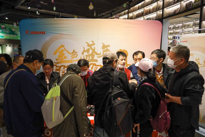 客单价过万成交增长超100%！银发数码摄影如何进阶为市场掘金新热点？(图4)